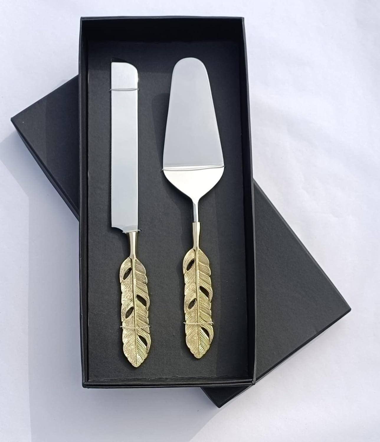 Maverics Cake Server and Knife Set with Designer Handle, Gold Feather Pizza Knife | Ideal for Gifting