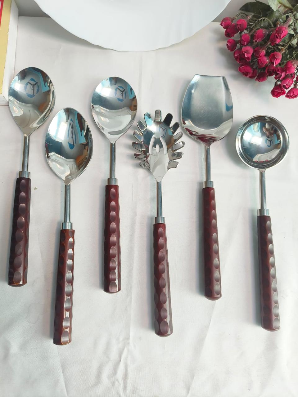 Maverics 6-Piece Stainless Steel Serving Spoon Set with Maverics Led-Free Brass Handle in a Black Box
