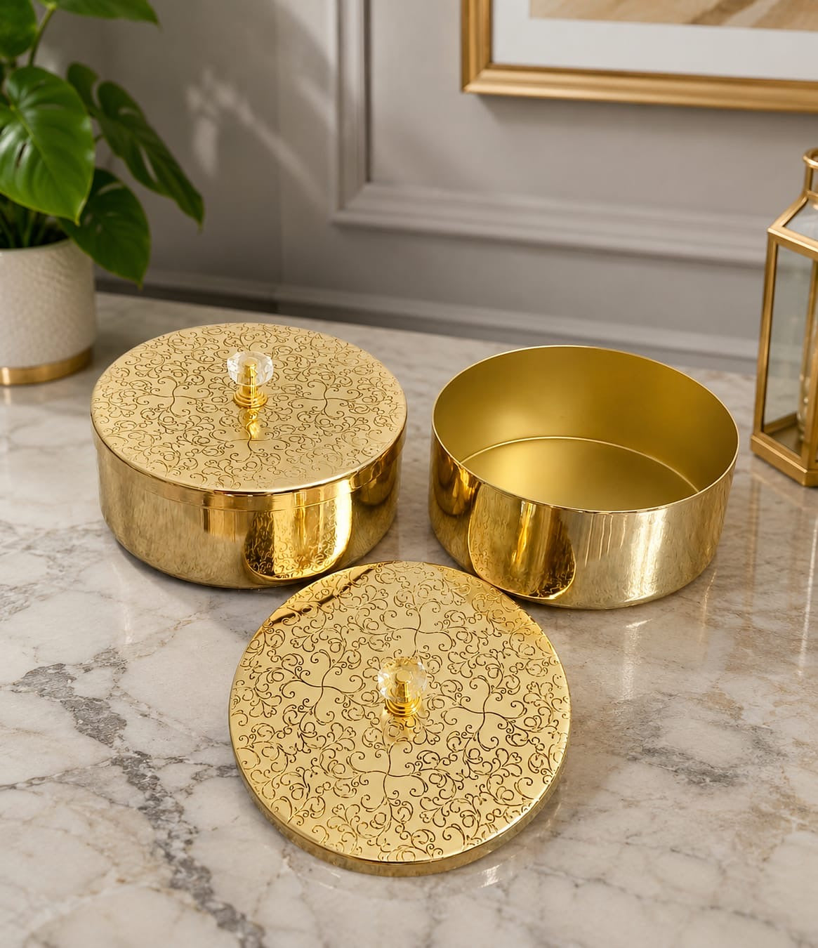 Maverics golden round decorative storage box set of 2, 5 x 2 inches